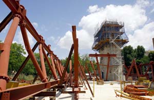 El parón de la biblioteca le cuesta a la Hispalense 8.000 euros al día