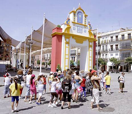 La Catedral abre sus puertas y muestra los tesoros del Corpus