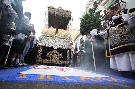 Triana sigue los pasos de la Estrella 450 años después