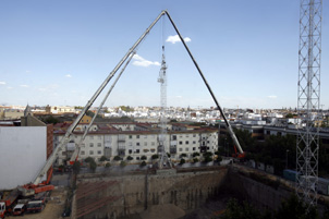 Las grietas de los pisos crecieron 16 centímetros en sólo ocho horas