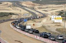 Las obras ya iniciadas de la SE-40 sufrirán un retraso de 1 a 4 años