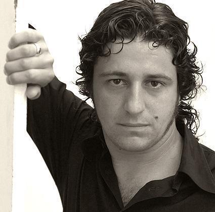 David Palomar canta a La Viña