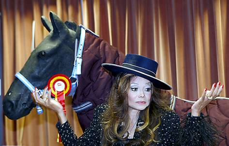 La Toya se erige en la reina del Sicab