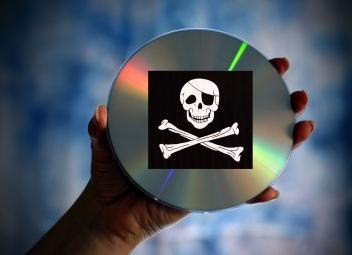 Detenidos dos propietarios de webs de descargas de cinematográficas con instalaciones en Sevilla