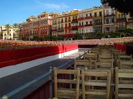 El Ayuntamiento instalará 500 sillas en puntos estratégicos