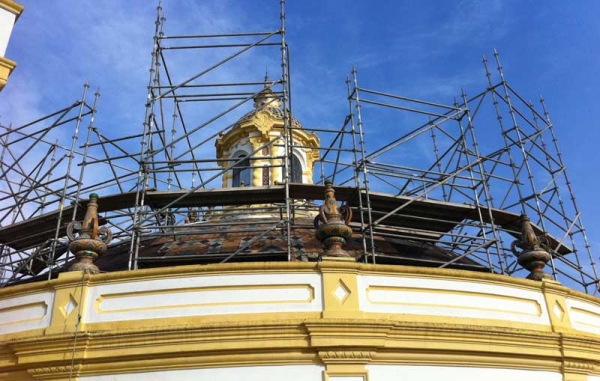 Comienza la reparación de la cúpula del Casino de la Exposición