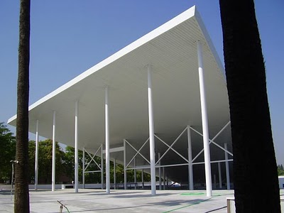 La estación del telecabina de la Expo, reutilizada tras 19 años como parque de barrenderos