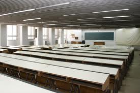 La Facultad de Empresariales pasa a llamarse de Turismo y Finanzas