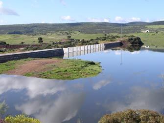 Fallece mientras buceaba en la presa de Melonares